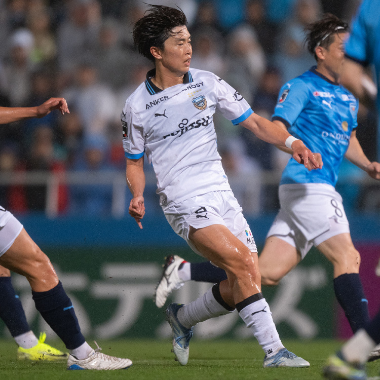 川崎フロンターレ　2024 山本悠樹　2nd ユニフォーム 山本悠樹選手「J1通算100試合出場メモリアルグッズ」販売の