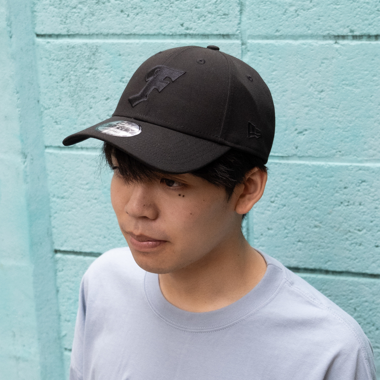 【NEWERA】940FRONTALE F BLACK/BLACK_25
