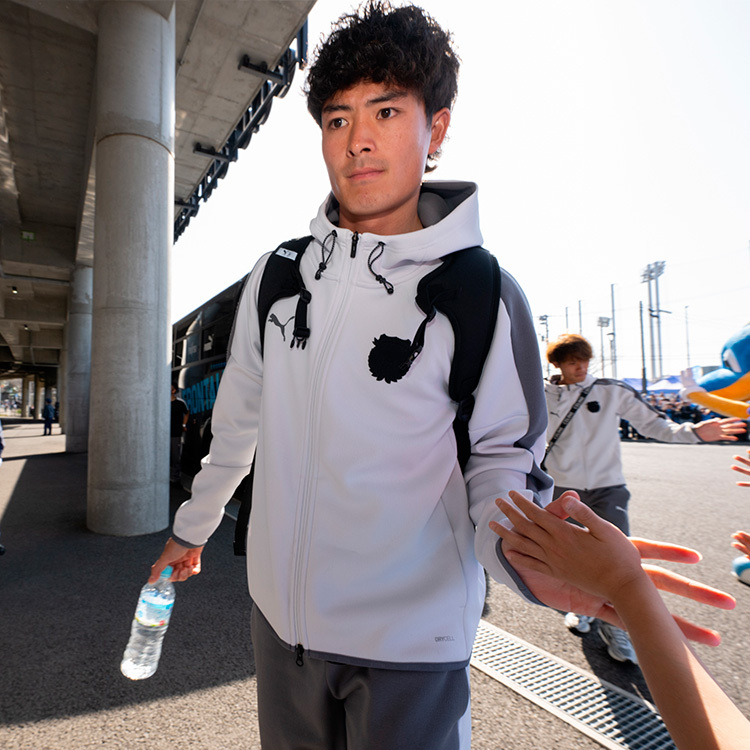 【PUMA】VOLTAGE ニットジャケット(グレー)