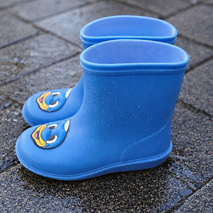 レインブーツ(ふろん太)