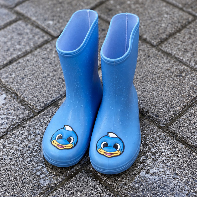 レインブーツ(ふろん太)