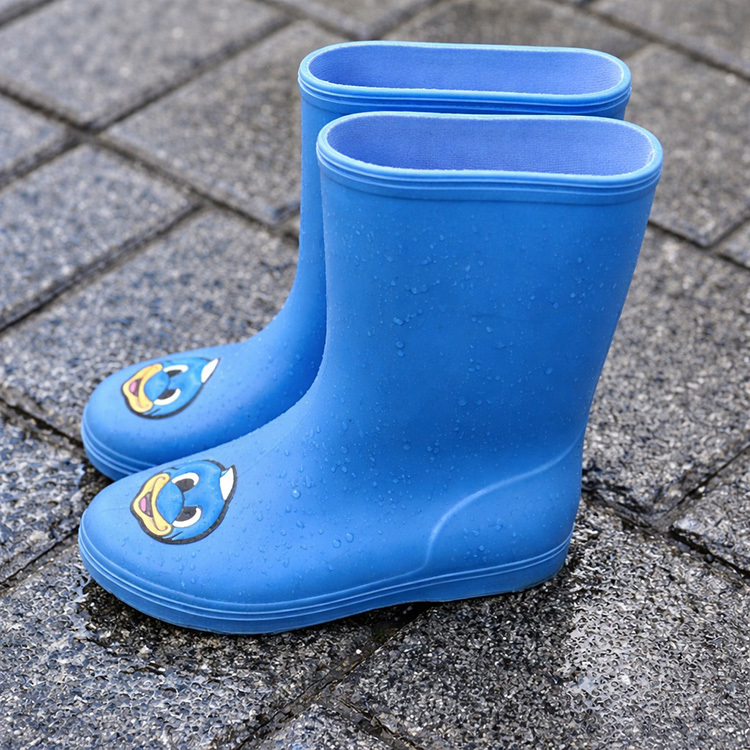 レインブーツ(ふろん太)