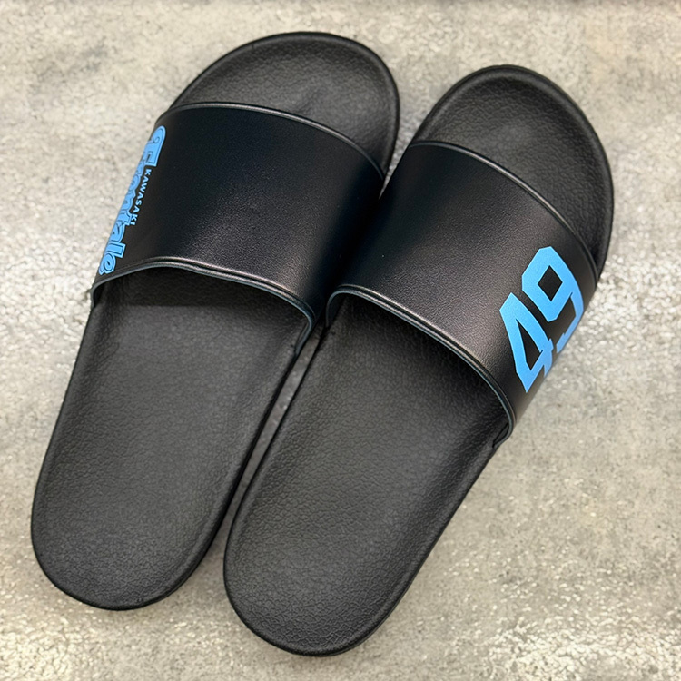 26プレイヤーシャワーサンダル