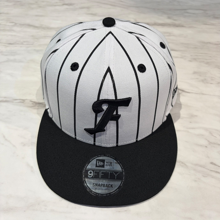【NEWERA】950 FRONTALE F STRIPE WHT/BLK