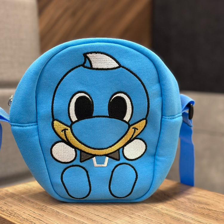 ダイカットショルダーバッグ